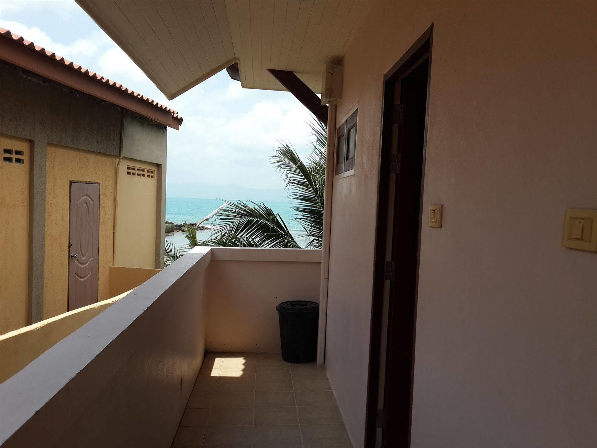 Mr. Black Resort Haad Rin Exterior foto