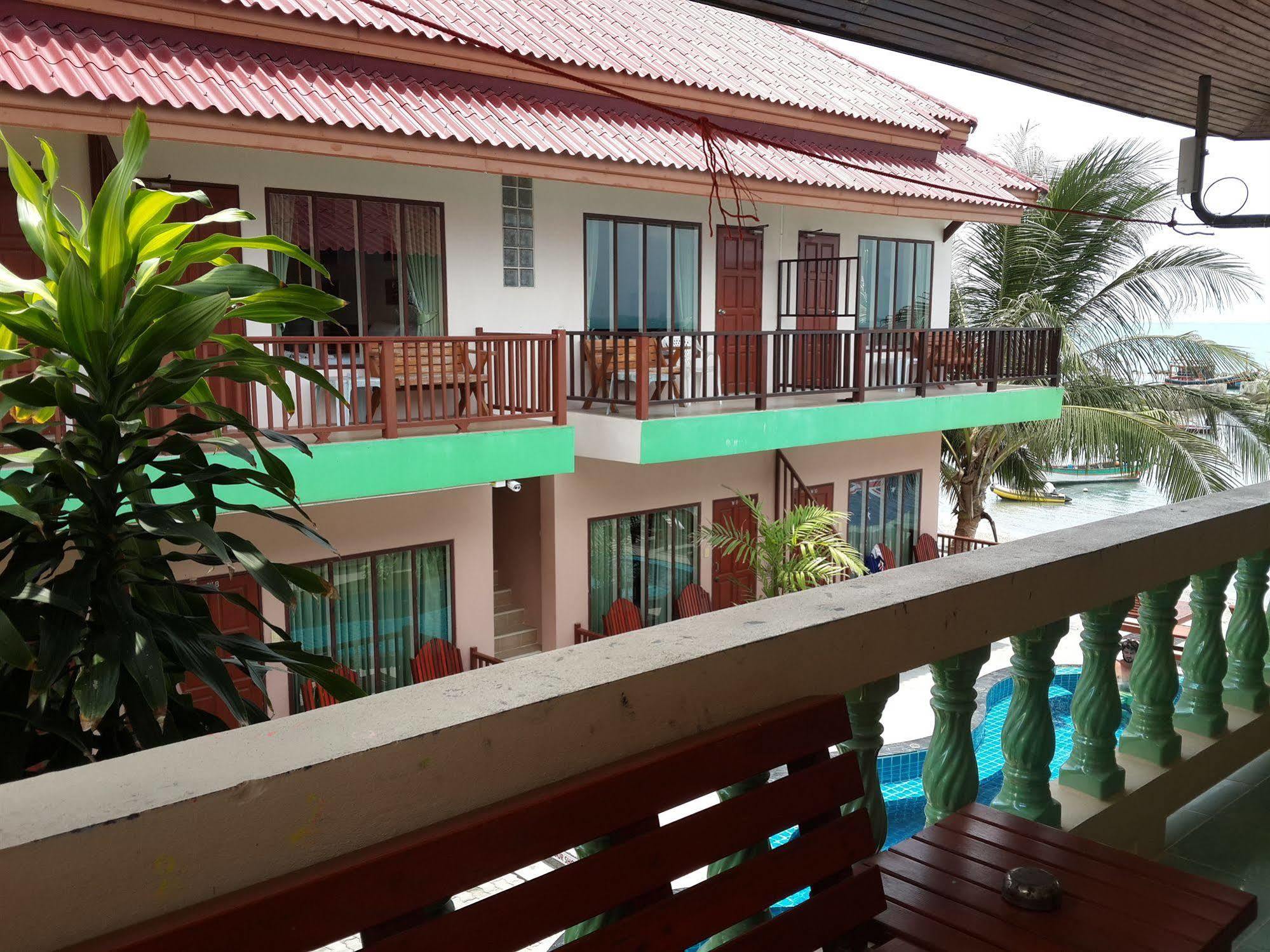 Mr. Black Resort Haad Rin Exterior foto